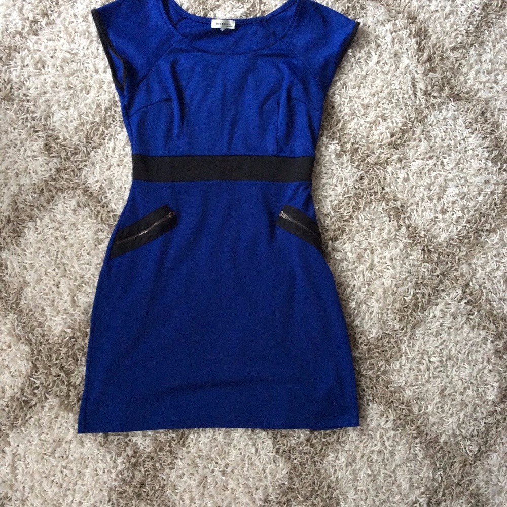 Blue Stretch Monteau Casual Dress
